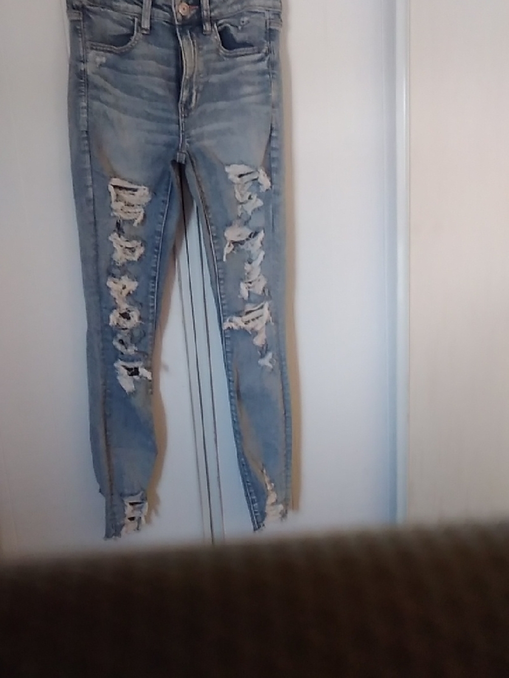 American Eagle Outfitters Light Blue Ripped Skinny Jeans